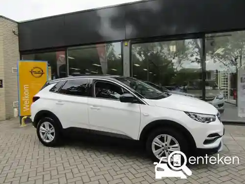 Opel Grandland X 1.2 DI Turbo 2021