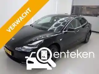 Tesla Model 3 Standard Range Plus 2020