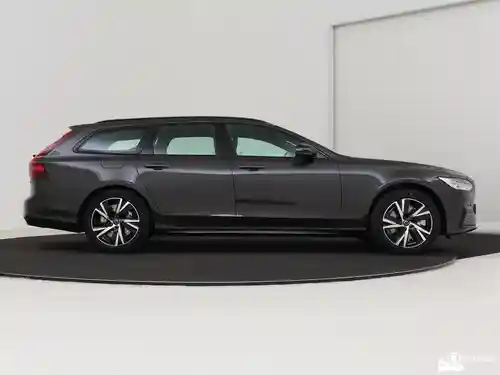 Volvo V90 B4 2021
