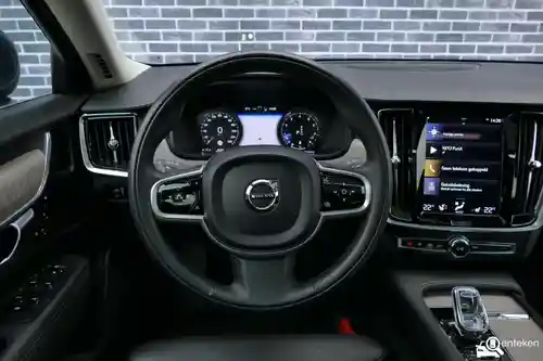 Volvo V90 B4 2021