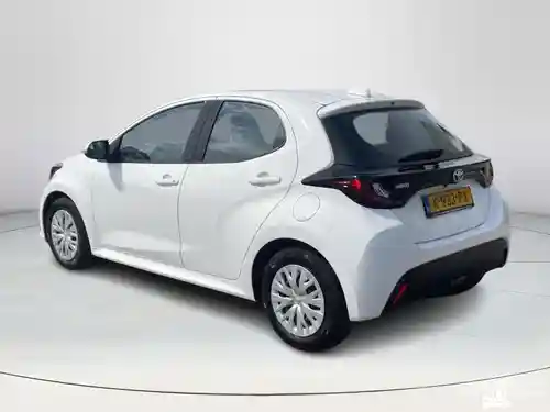 Toyota Yaris 1.0 2021