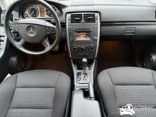 Mercedes-Benz B 180 2011