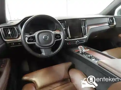 Volvo V60 B3 2021