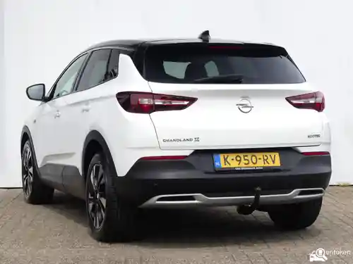 Opel Grandland X 1.2 DI Turbo 2021