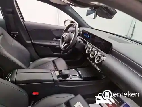 Mercedes-Benz A 180 2021