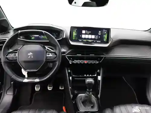 Peugeot 208 1.2 PureTech 100 2021