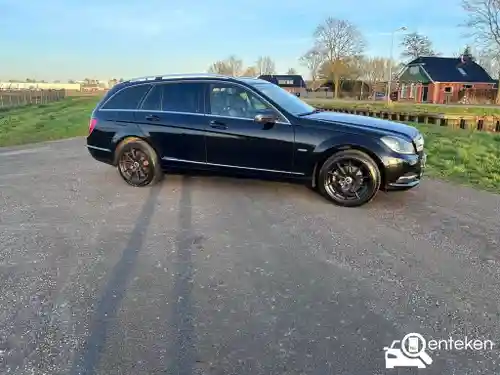 Mercedes-Benz C 180 BlueEFFICIENCY T-model 2011