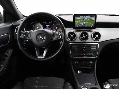 Mercedes-Benz CLA Shooting Brake 180 2015