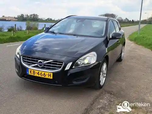 Volvo V60 T4 2012