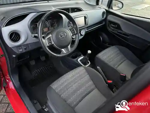 Toyota Yaris 1.0 2016