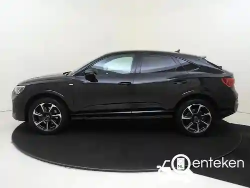 Audi Q3 45 TFSI e 2022