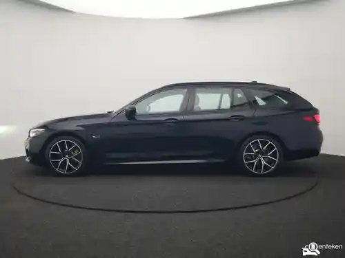 BMW 530e Touring 2021