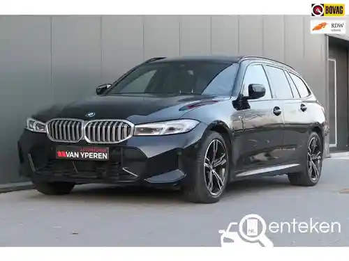 BMW 330e Touring 2023