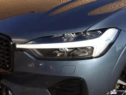 Volvo XC60 Plug-in Hybrid T8 2023