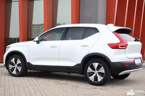Volvo XC40 Recharge Plug-in Hybrid T4 2022