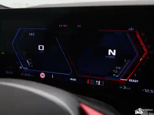 BMW M5 2025