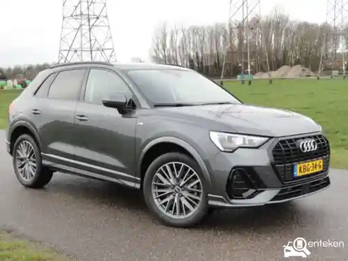 Audi Q3 45 TFSI e 2023