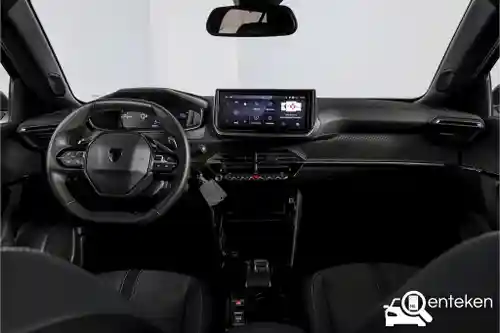 Peugeot 2008 1.2 Hybrid 136 2025