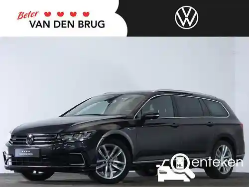 VW Passat Variant GTE 2021