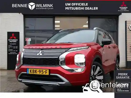 Mitsubishi Outlander 2.4 Plug-In Hybrid 2025