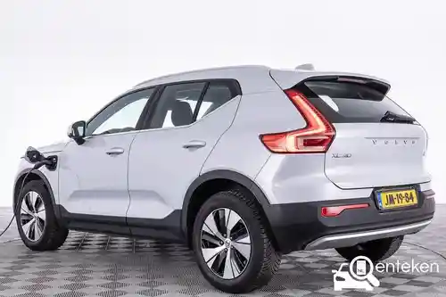 Volvo XC40 Recharge Plug-in Hybrid T5 2021
