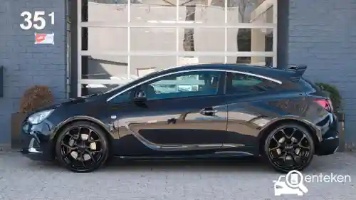 Opel Astra OPC 2015