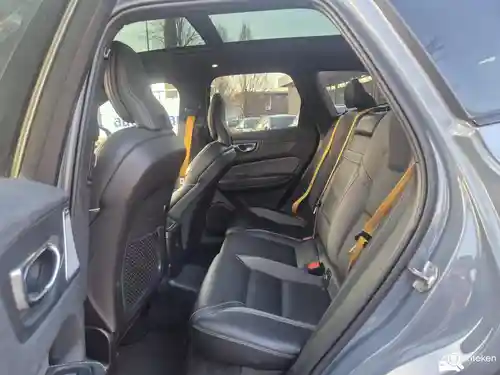 Volvo XC60 Plug-in Hybrid T8 2021