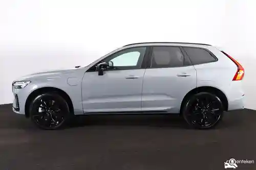 Volvo XC60 Plug-in Hybrid T8 2025