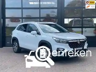 Suzuki S-Cross 1.5 Dualjet Hybrid 2025
