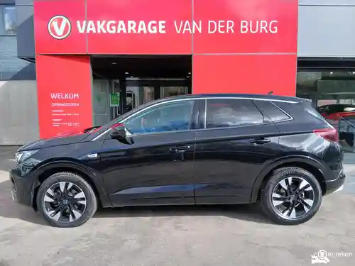 Opel Grandland 1.2 DI Turbo 2023