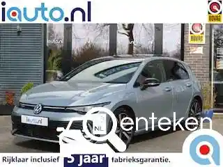 VW Golf GTE 2025