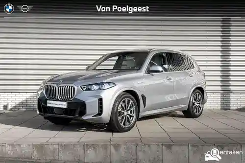 BMW X5 xDrive50e 2025