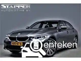BMW 330e 2021