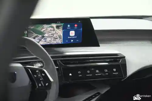 Peugeot 3008 1.2 HYBRID 136 2025