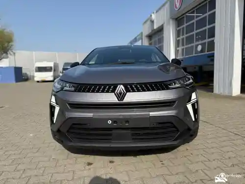 Renault Captur E-Tech Full Hybrid 145 2025