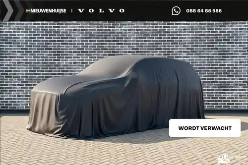 Volvo XC40 Recharge Plug-in Hybrid T4 2023