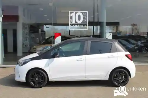 Toyota Yaris 1.0 2016