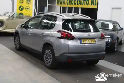 Peugeot 2008 1.2 PureTech 110 2016