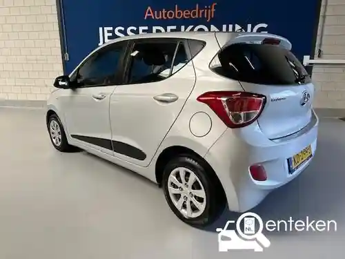 Hyundai i10 1.0 blue 2017