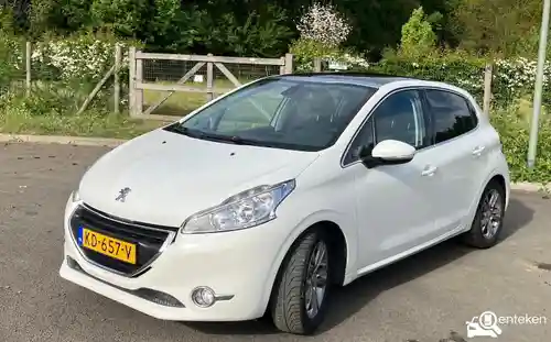 Peugeot 208 1.2 PureTech 82 2014
