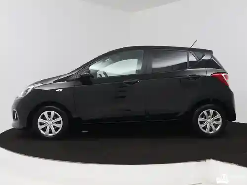 Hyundai i10 1.0 blue 2016