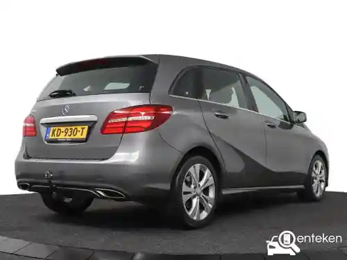 Mercedes-Benz B 180 2016