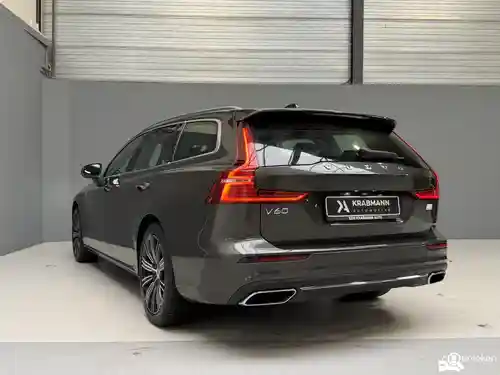 Volvo V60 T6 2021