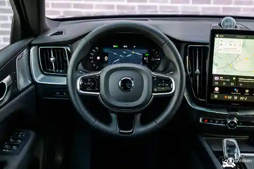 Volvo XC60 Plug-in Hybrid T6 2026