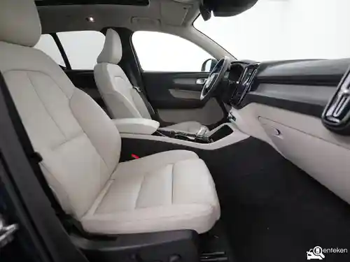 Volvo XC40 Recharge Plug-in Hybrid T5 2020