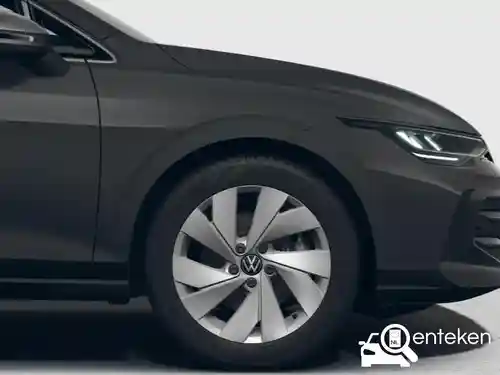 VW Golf 1.5 eHybrid 2026