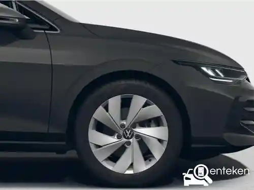 VW Golf 1.5 eHybrid 2026