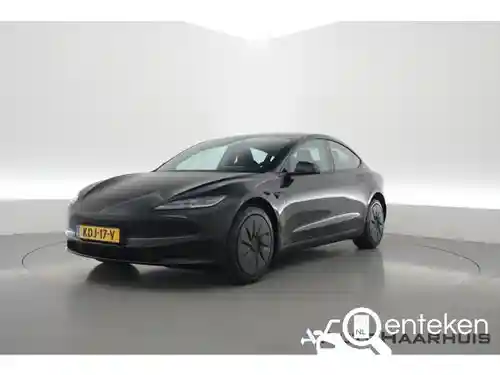 Tesla Model 3 Standard Range Plus 2026