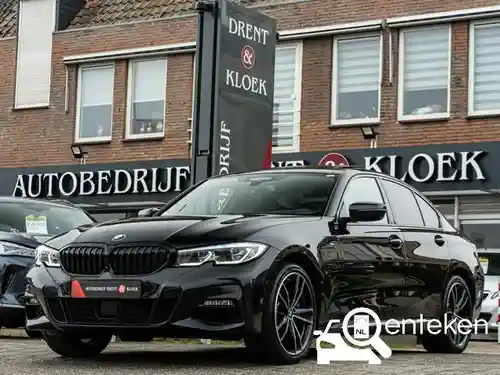 BMW 330e 2021