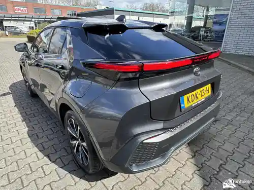 Toyota C-HR 2.0 Hybrid 2024